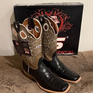 Men’s Black & Tan Western Cowboy Boots with Pull Tabs
